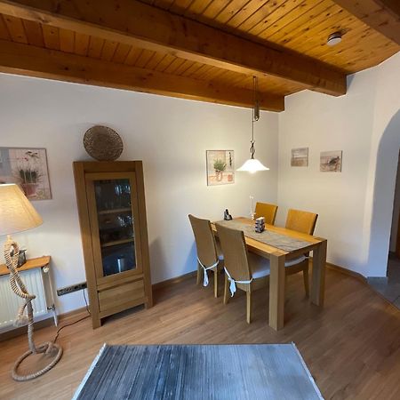 Ferienhaus Henny: 6 Geh-Minuten Vom Hafen. Privater Garten Jemgum Exteriér fotografie