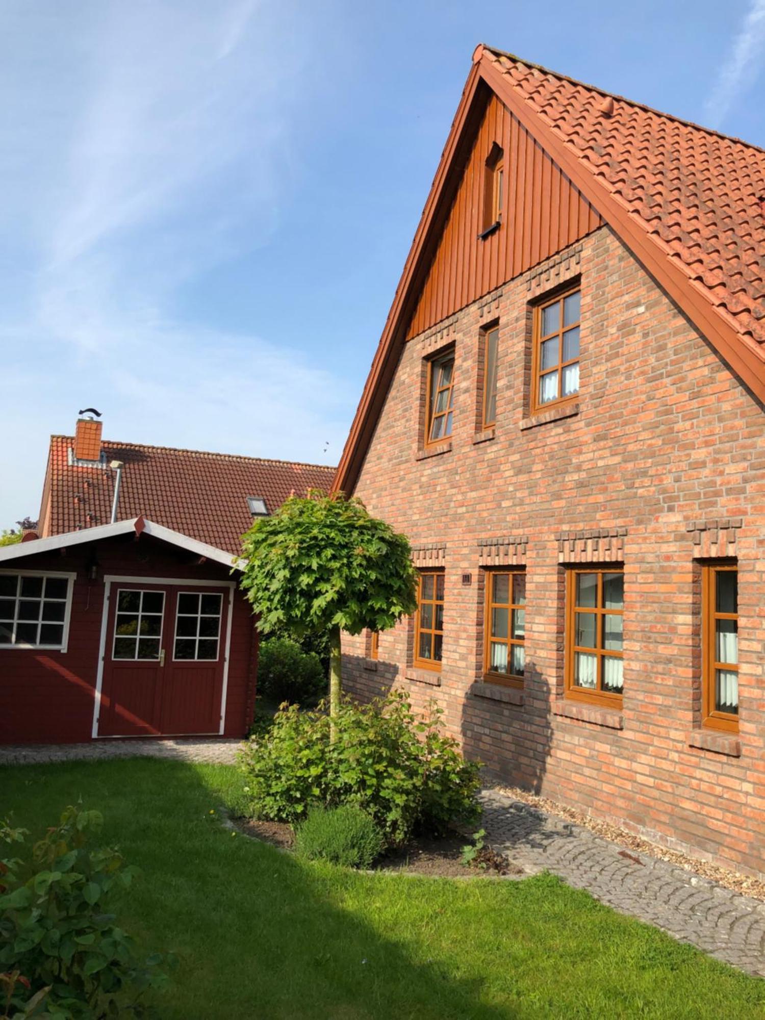 Ferienhaus Henny: 6 Geh-Minuten Vom Hafen. Privater Garten Jemgum Exteriér fotografie