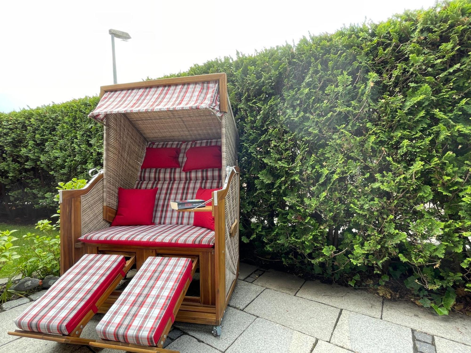 Ferienhaus Henny: 6 Geh-Minuten Vom Hafen. Privater Garten Jemgum Exteriér fotografie